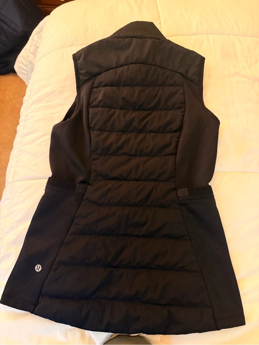 lululemon athletica Black Quilted & Stretch Side Women's Vest